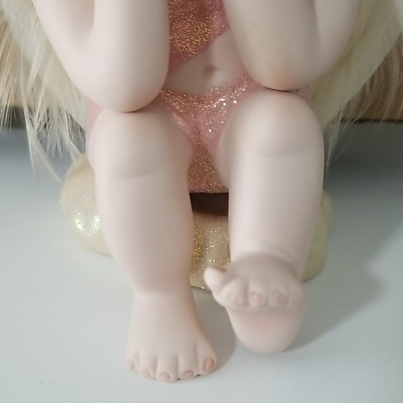 The Hamilton Collection 1995 Porcelain Angel - Picture 3 of 9